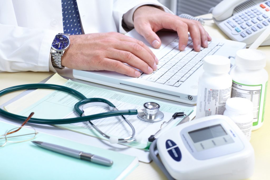 Прием врача за 100 руб.